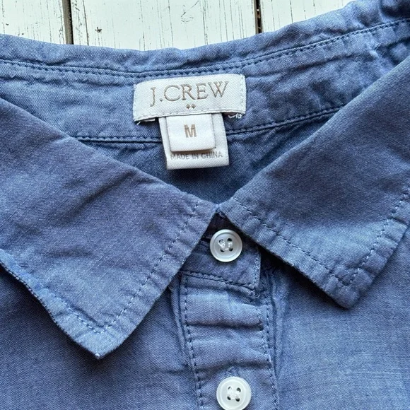 J.Crew Blue Chambray Tunic Shirt Women’s Medium Cotton Button Front Long Sleeve - Picture 3 of 10